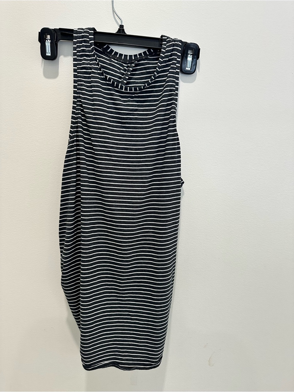 Lululemon Sleeveless Black & White Striped Tank Top
